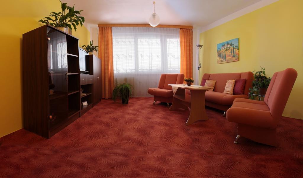 Hotel Cementář Hranice  Extérieur photo